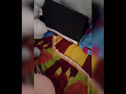 ❤️ Ҳамҳуҷраи ман дар хона танҳо мемонад, зеро шавҳараш ба рухсатӣ меравад ва ман аз фурсат истифода бурда, ӯро сиҳат мекунам ва харашро аз шир пур мекунам ❤️❌ Супер секс дар tg.passionateembracespotlight.ru ☑